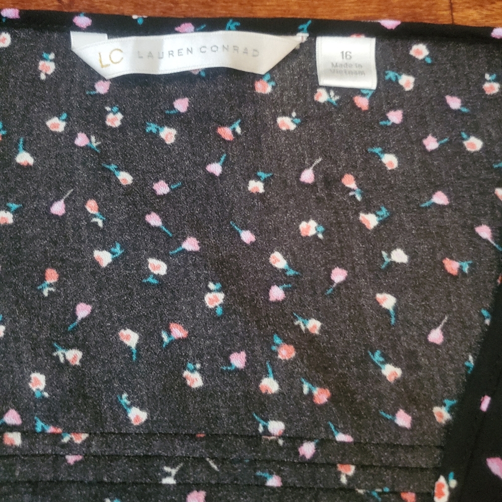 LC Lauren Conrad Romper - Picture 2 of 3